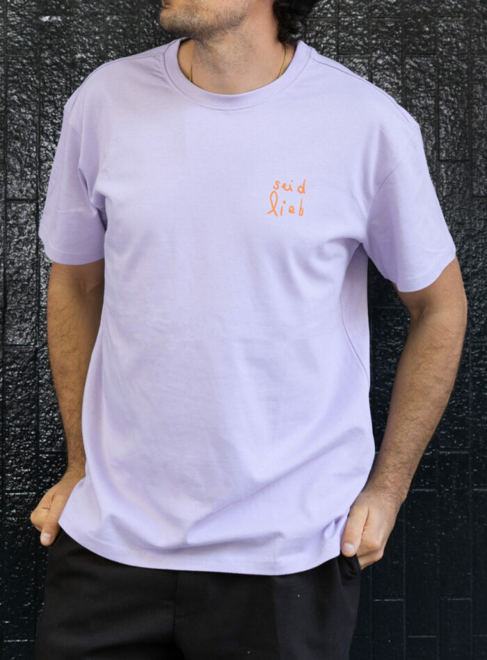 Oversized Shirt "Seid lieb" - Flieder – Bild 5