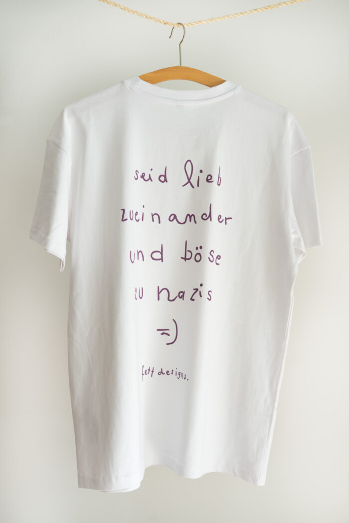 Oversized Shirt "Seid lieb" - Weiß